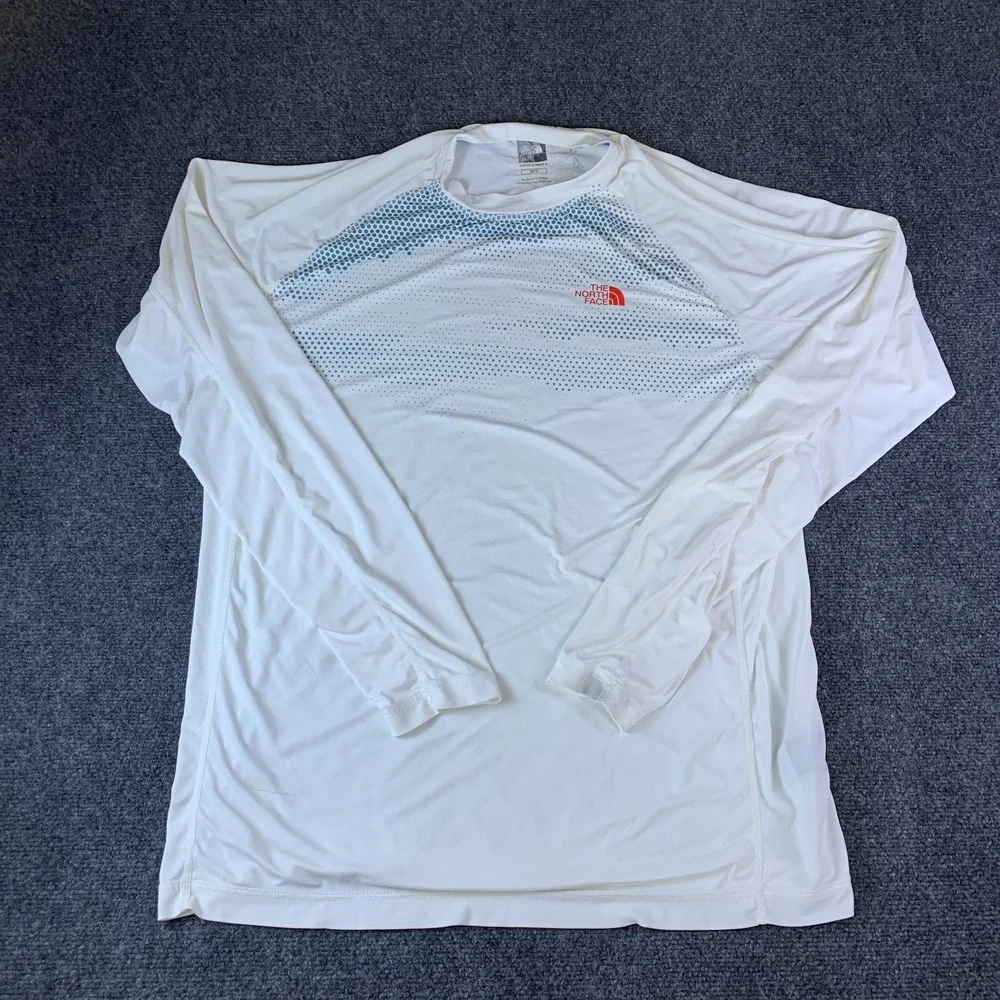 The North Face Shirt Mens Medium White Logo Raglan Sleeve Long Sleeve Activewear